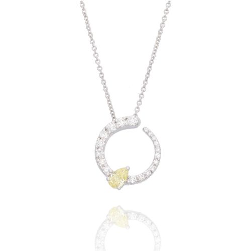 Collana in Oro bianco con Diamanti e Diamante fancy